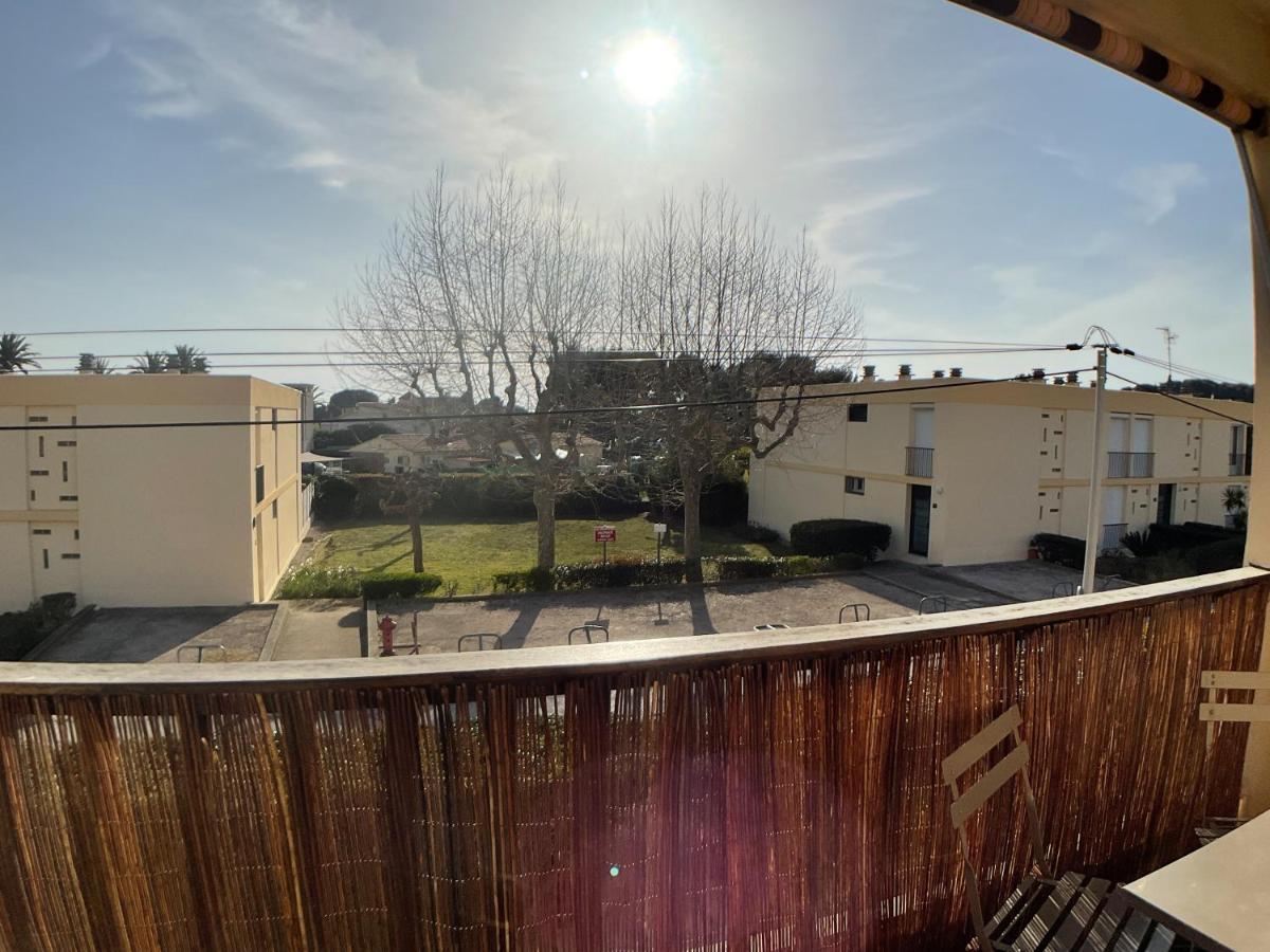 Appartement T3 Tout Confort A 500M De La Mer Saint-Cyr-sur-Mer Dış mekan fotoğraf