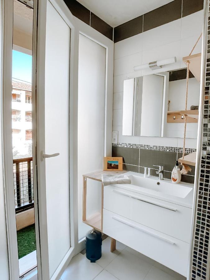 Appartement T3 Tout Confort A 500M De La Mer Saint-Cyr-sur-Mer Dış mekan fotoğraf